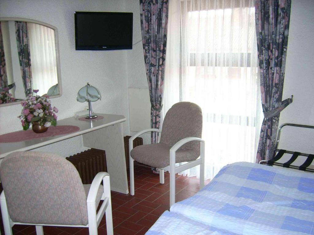 Gaestehaus Hochrhoenblick Schonau an der Brend Room photo