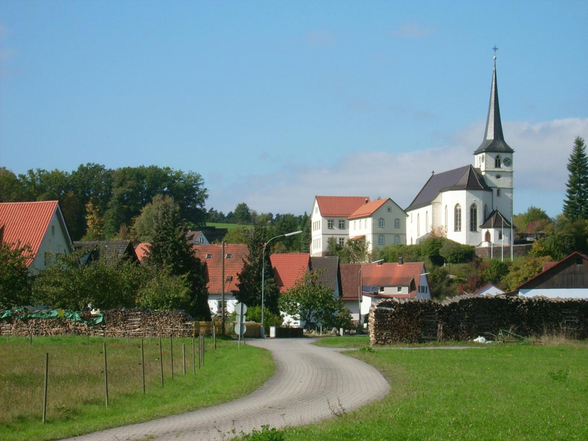 Gaestehaus Hochrhoenblick Schonau an der Brend Exterior photo